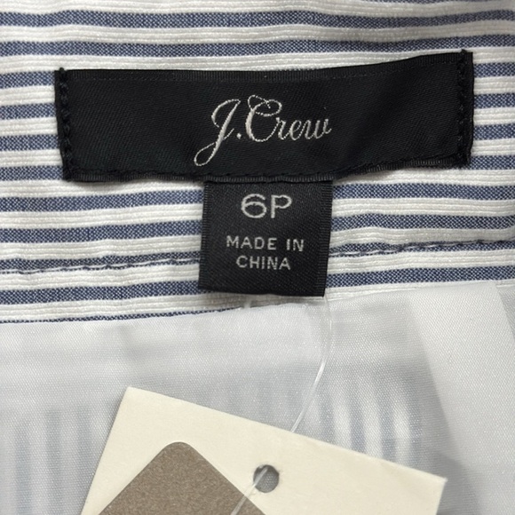 J. Crew NWT Seersucker Button-front
Mini Skirt Size 6P - Picture 7 of 11